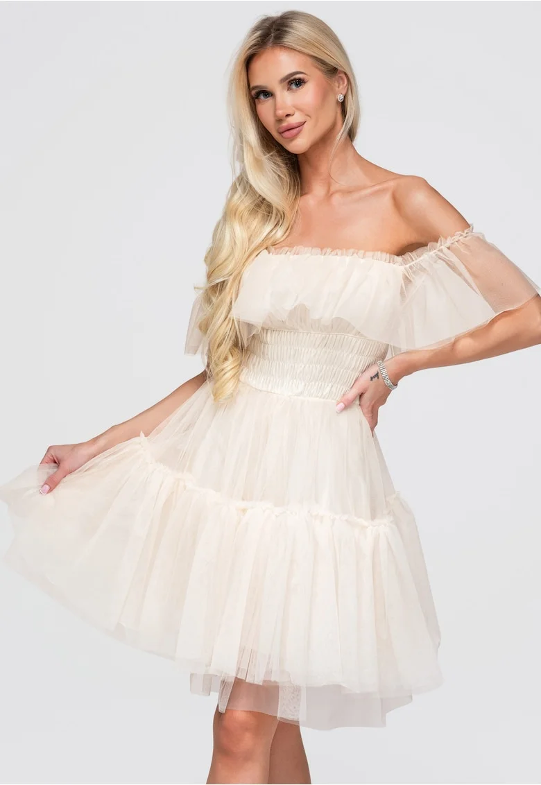 Rochie eleganta, din tul roz, cu umeri goi si volane delicate, Ecru