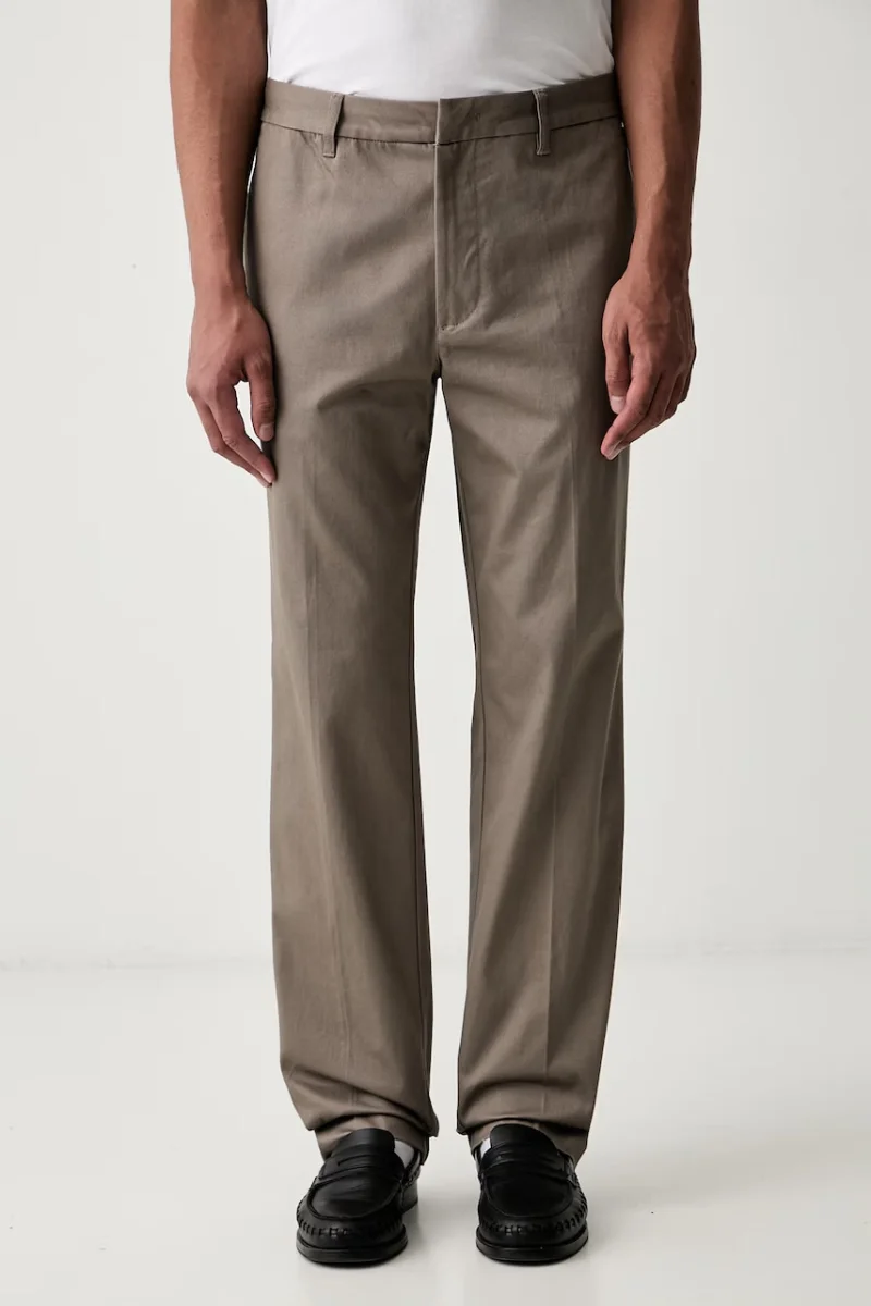Emporio Armani pantaloni regular pentru bărbați din bumbac cu elastan