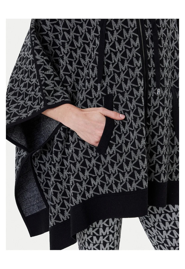 Poncho de dama  negru,