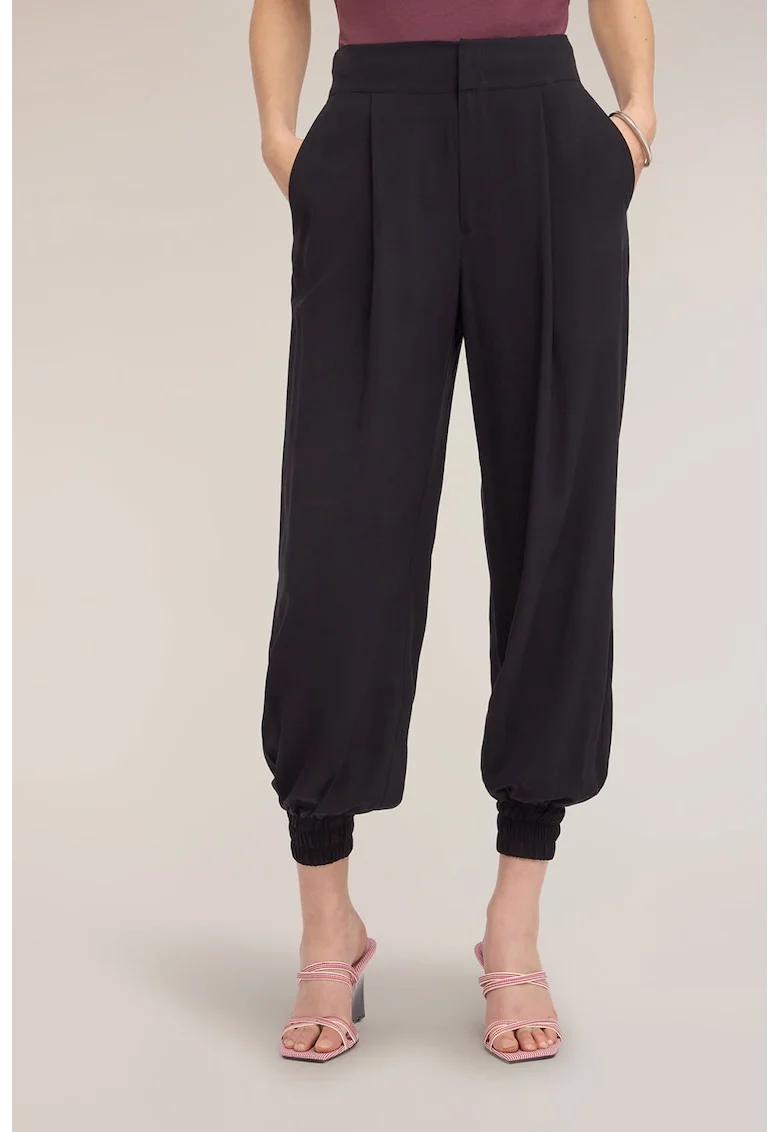 Pantaloni cu terminatii elastice, Negru