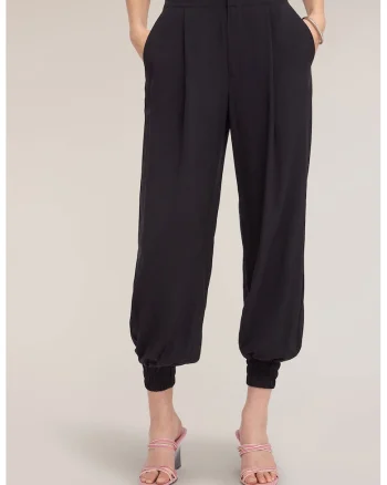 Pantaloni cu terminatii elastice, Negru