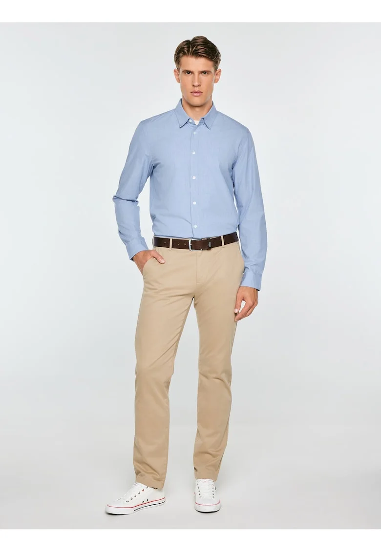 Camasa regu;ar fit cu guler clasic,