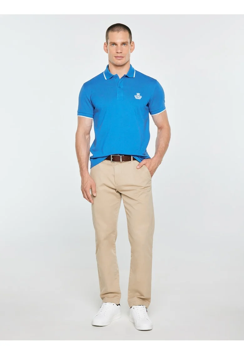 Tricou polo cu detaliu brodat