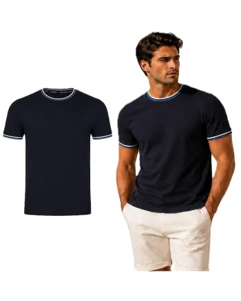 Tricou cu decolteu la baza gatului si dungi contrastante