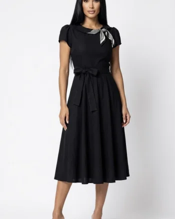 Rochie vaporoasa cu accesorii si cordon detasabil