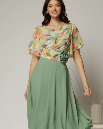 Rochie midi verde fistic din triplu voal cu bustul imprimat
