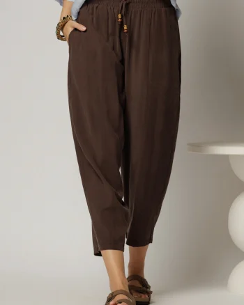 Pantaloni maro de zi din tencel cu snur si elastic pe talie
