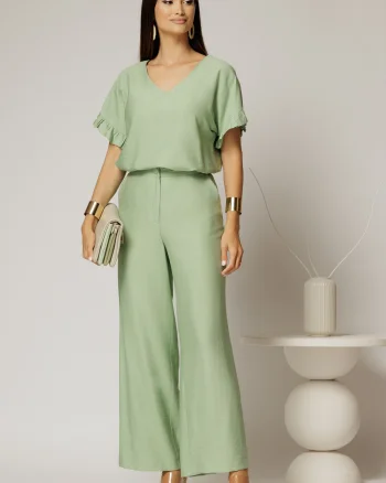 Compleu verde fistic din viscoza cu pantalon si bluza cu maneci lejere