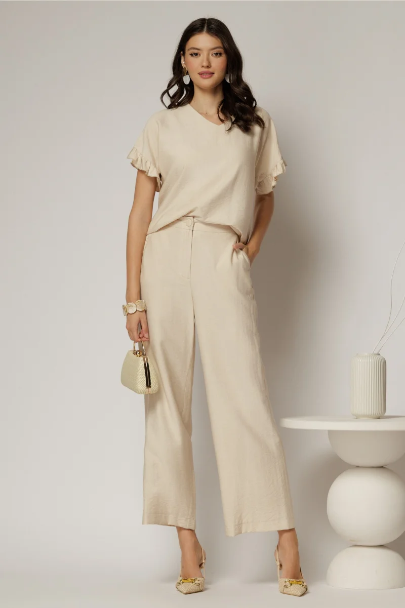 Compleu bej din viscoza cu pantalon si bluza cu maneci lejere