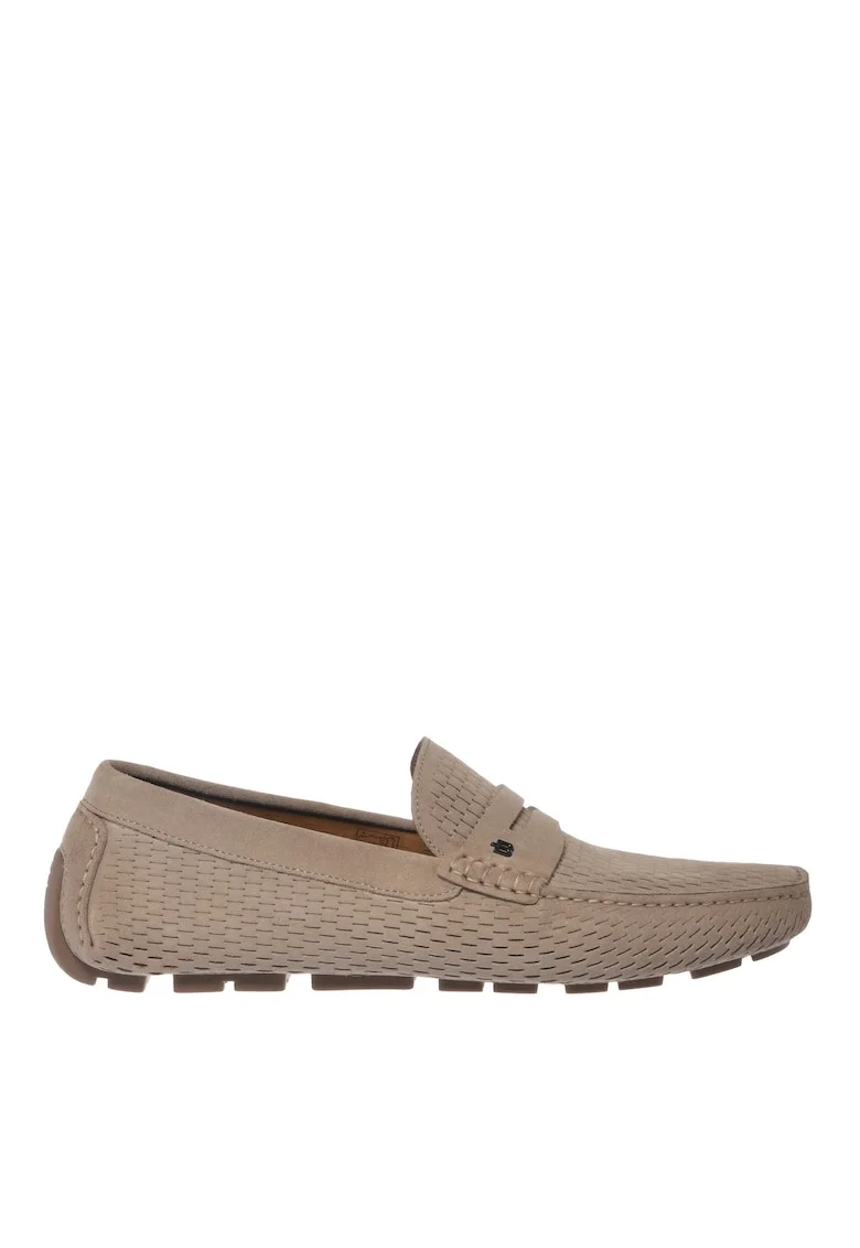 Pantofi loafer din piele intoarsa cu perforatii, Bej
