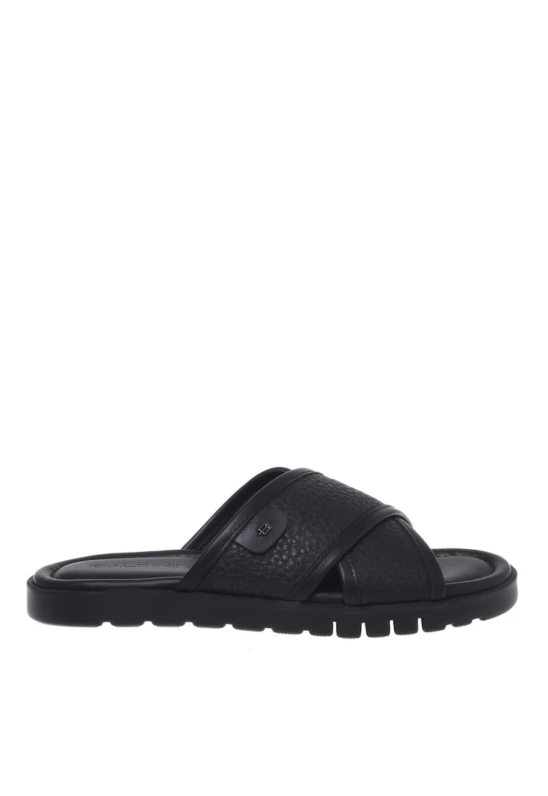 Papuci din piele, Negru