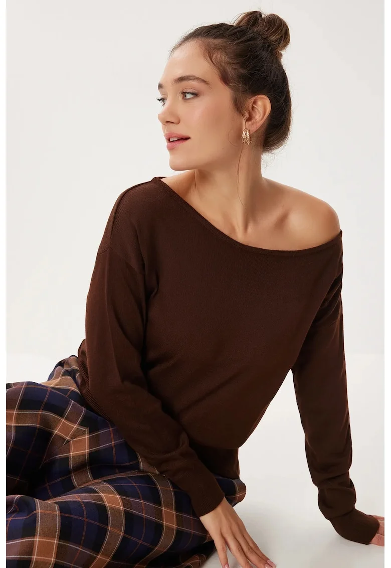 Pulover femei, Happiness Istanbul, regular-fit, umeri goi, maro mocha, acrilic,