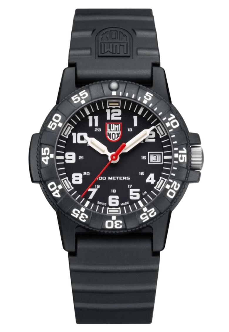 Ceas pentru barbati Leatherback Sea Turtle XS,  39 mm, Mecanism Quartz, Analog, Carbon/Cauciuc, Negru