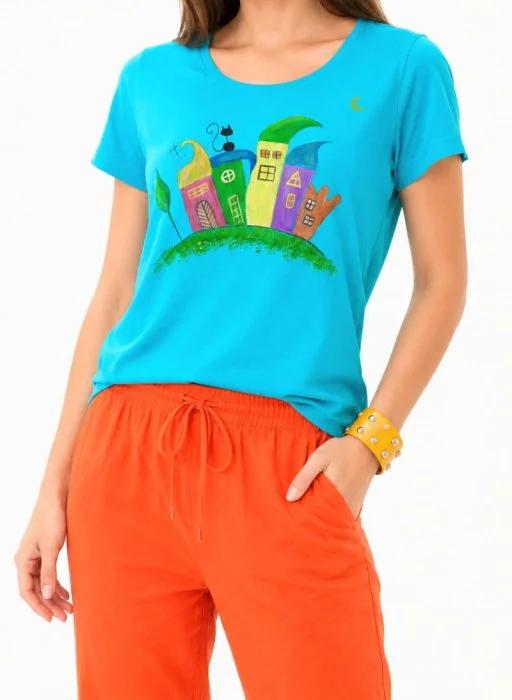 Tricou din bumbac turcoaz  pictat manual, cu pisicuta si blocuri colorate,unicat