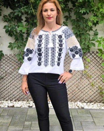 Ie Traditionala Corina 36
