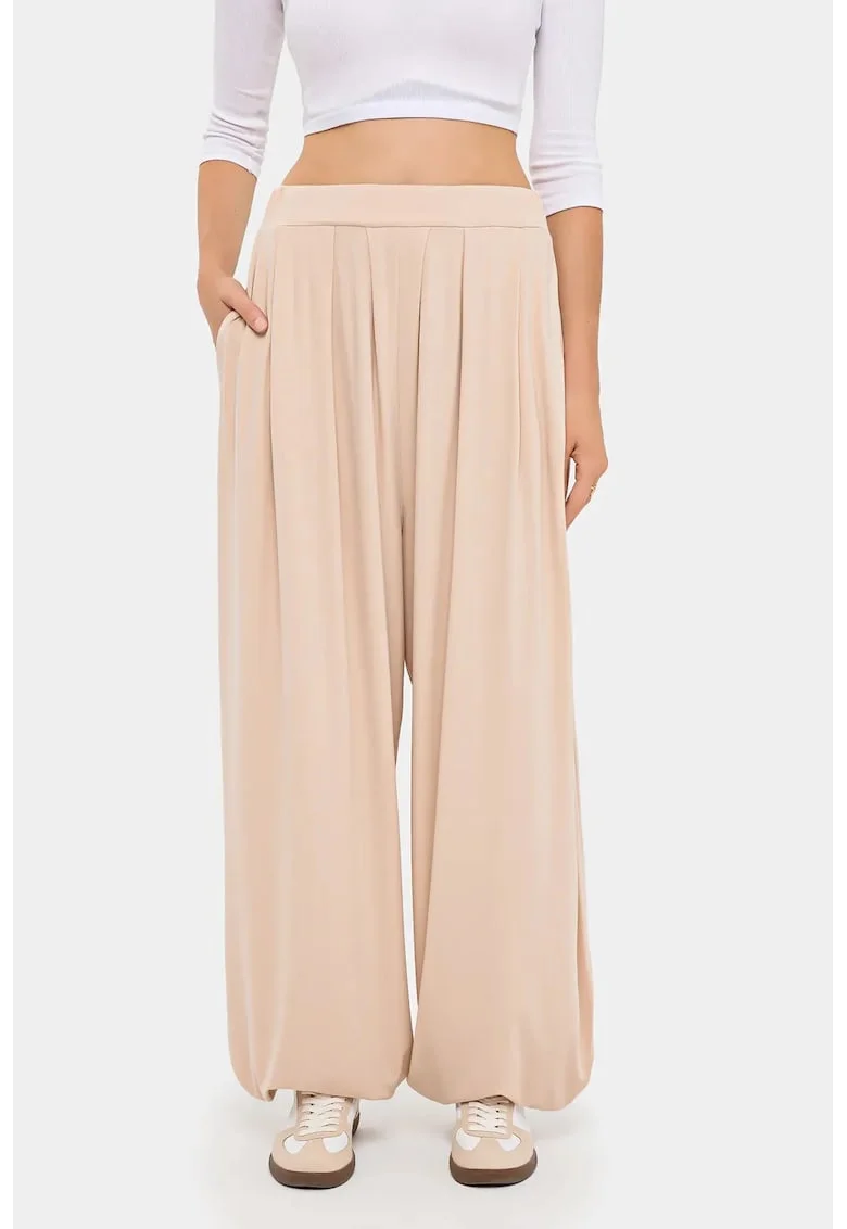 Pantaloni dama,  plisati, talie medie, culoare natur, material poliester-elastan