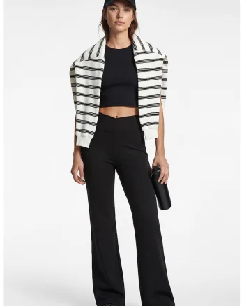 Colanti slim fit evazati, Negru