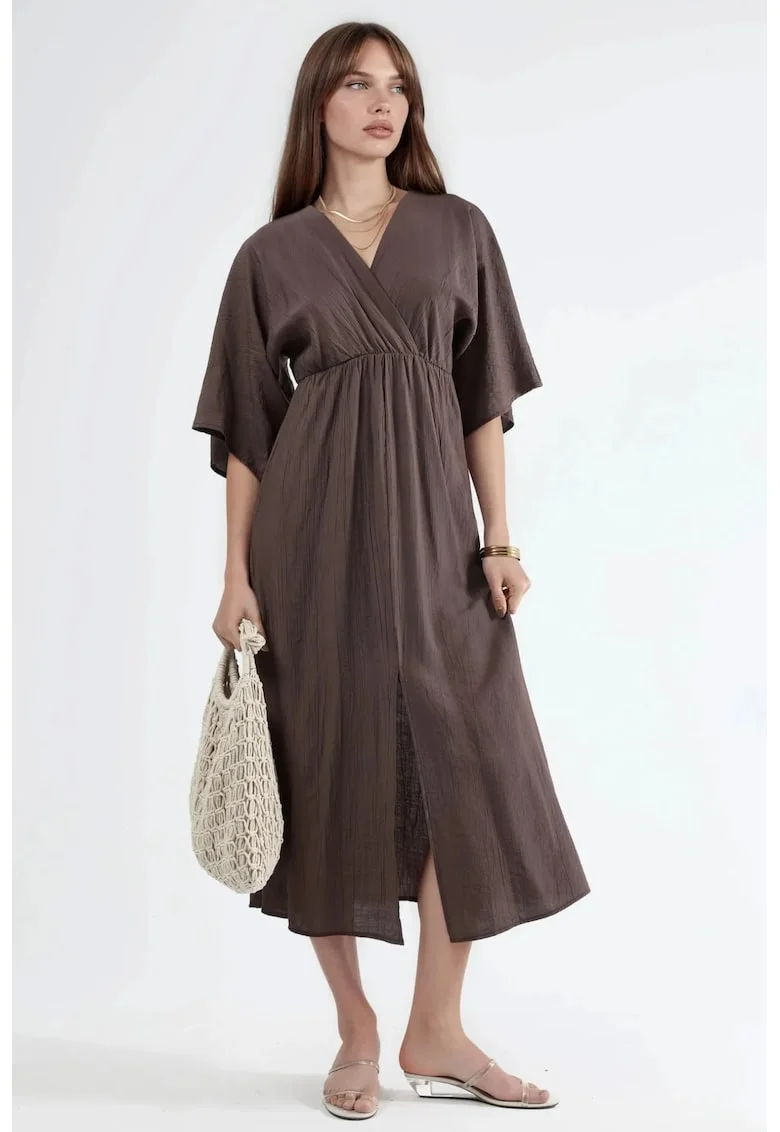 Rochie midi,  petrecuta, decolteu in V, maneci trei sferturi, maro, poliester