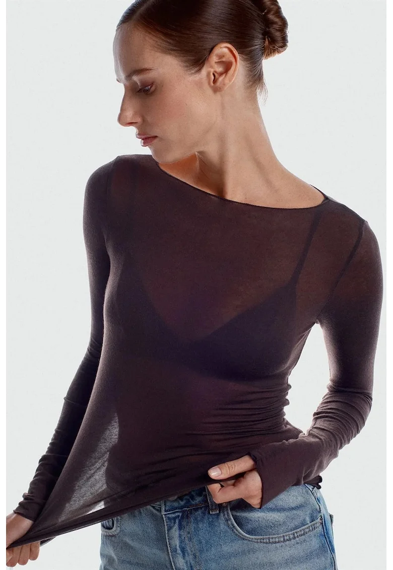 Bluze dama,  Bluza tricotata Slim Fit, guler barcuta, maneca lunga, maro mocha inchis