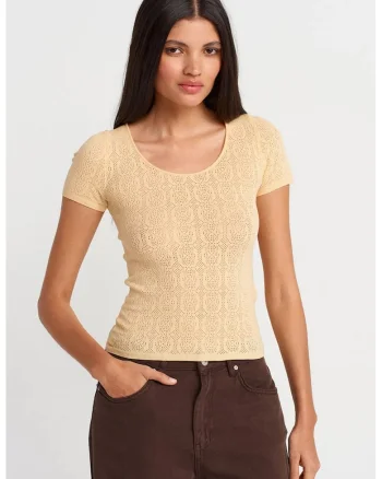 Bluze dama,  Bluza Slim Fit, bej natural, 73% viscoza, 27% poliamida,