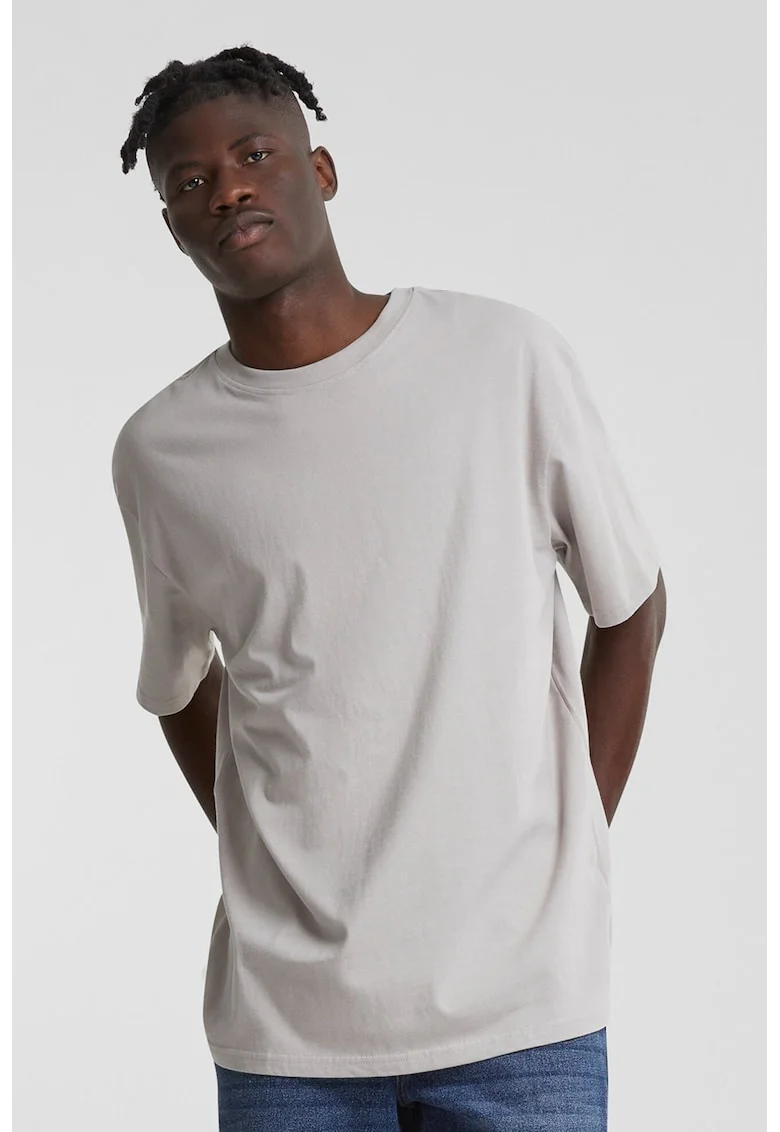 Tricou supradimensionat cu maneci cazute
