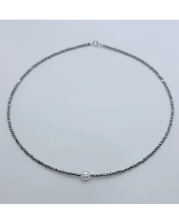 Colier handmade, realizat din pietre semipretioase Hematit, perla de cultura, accesorii inchidere argint, lungime:41 cm