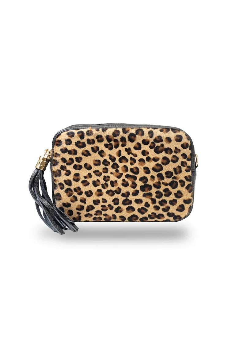 Geanta Adela, Leopard