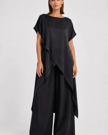 Compleu dama elegant din vascoza cu tunica asimetrica si pantaloni palazzo, negru