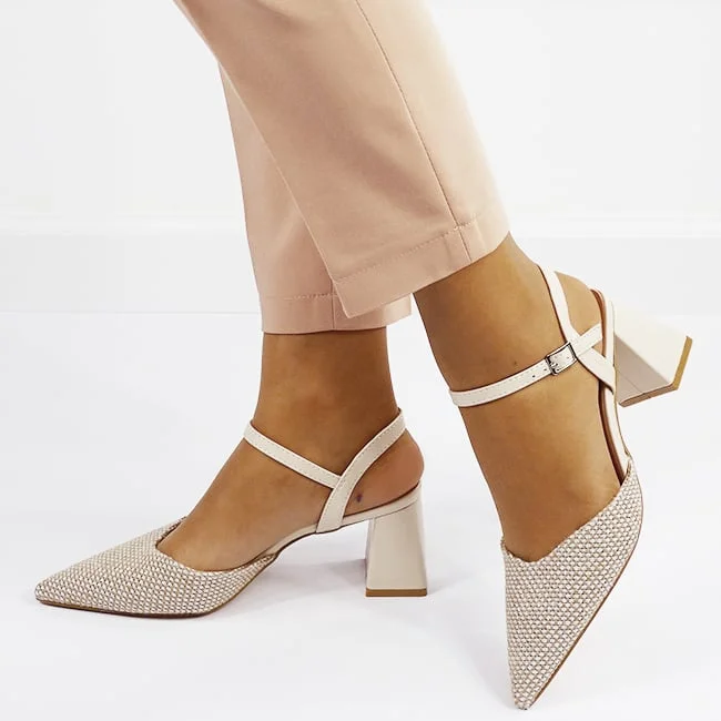 Pantofi bej eleganti cu model impletit HK-1308 04