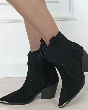 Cizme scurte negre din piele naturala cu toc comod 6397 114
