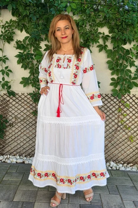 Rochie Traditionala Andrea 9