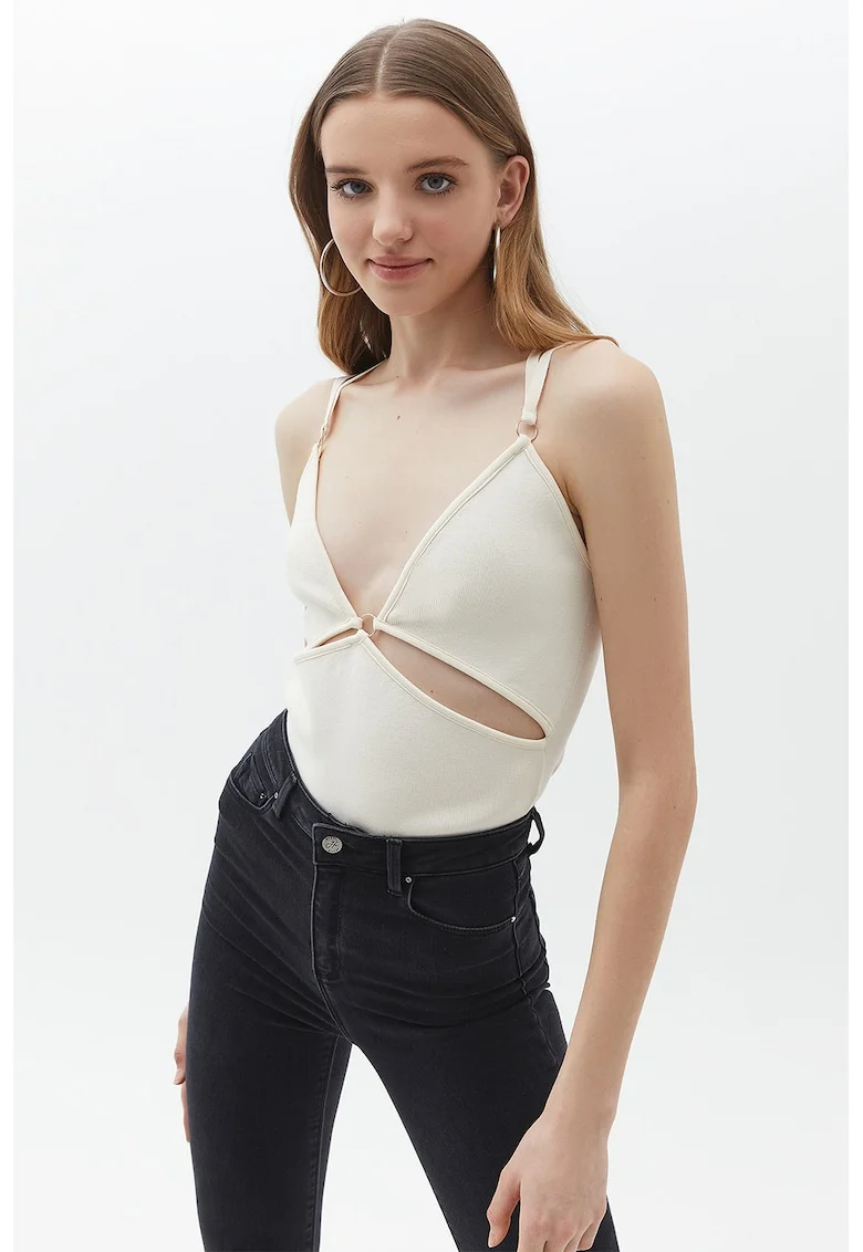Top crop cu decupaje, Alb murdar