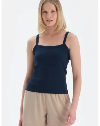 Top elastic cu decolteu patrat, Bleumarin