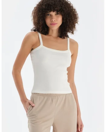Top elastic cu decolteu patrat, Alb