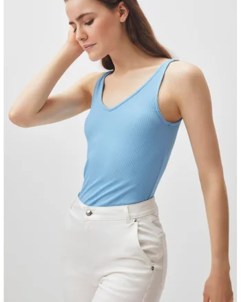 Top cu decolteu cache-coeur, Albastru pastel