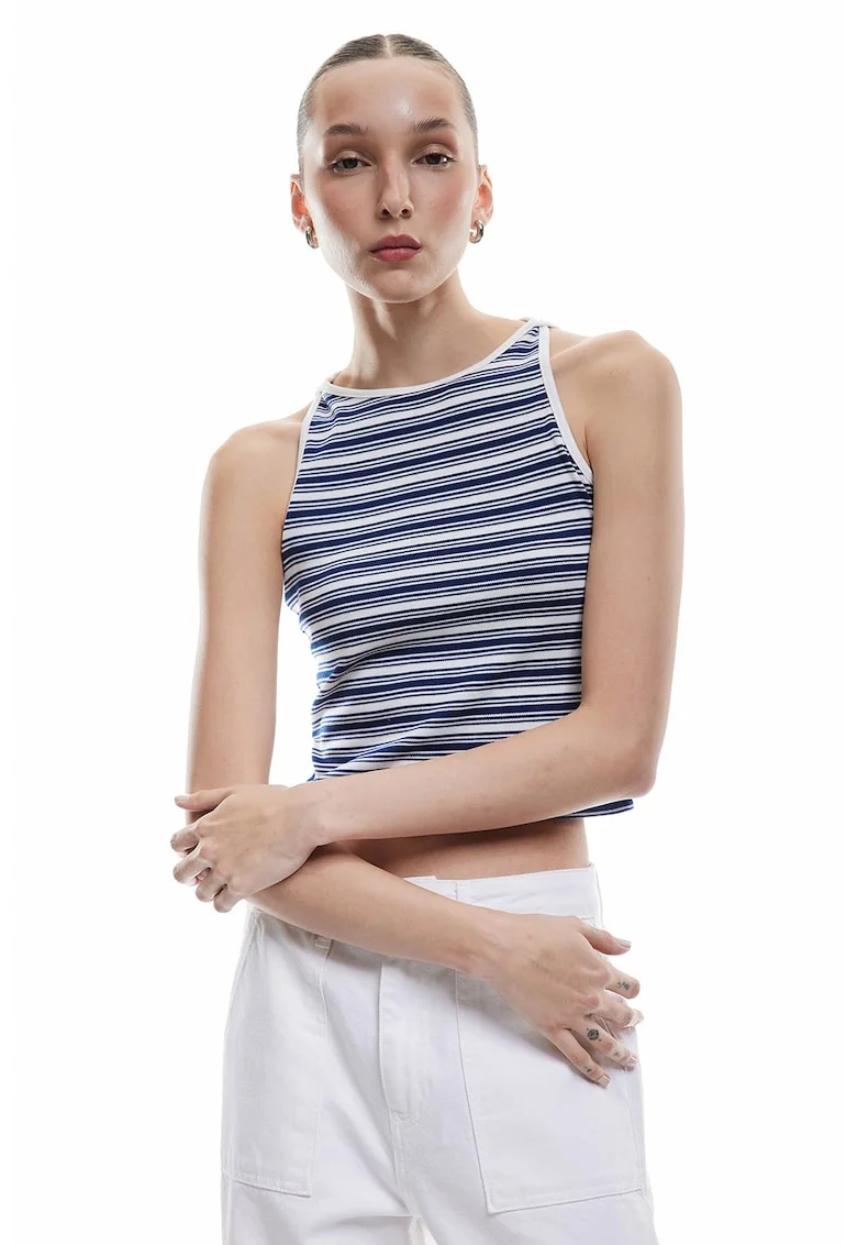 Top crop cu model in dungi, Alb/Bleumarin