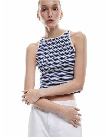 Top crop cu model in dungi, Alb/Bleumarin