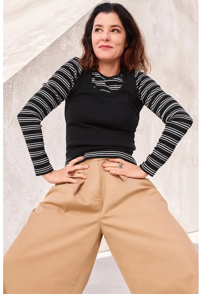 Top slim fit striat, Negru