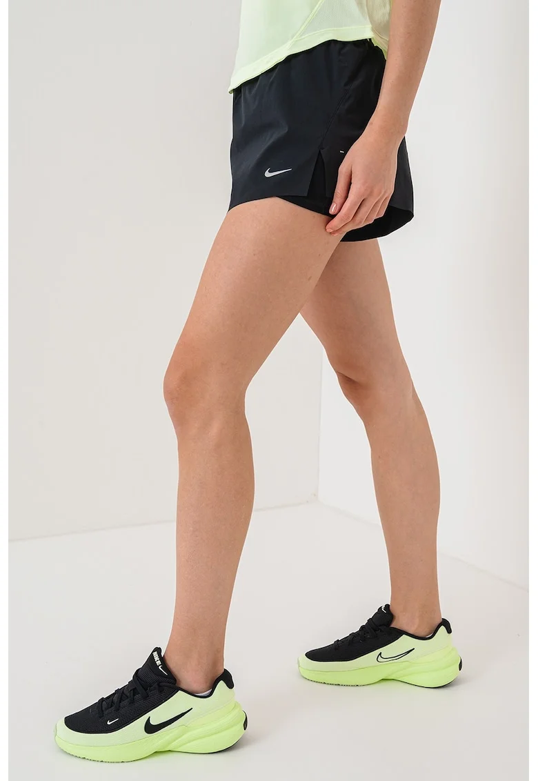 Pantaloni scurti cu tehnologie Dri-FIT, pentru alergare, Gri antracit