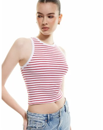 Top crop cu model in dungi, Rosu/Alb