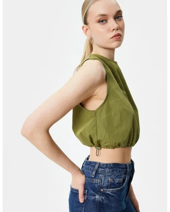 Top crop cu decolteu la baza gatului si talie ajustabila, Verde masliniu