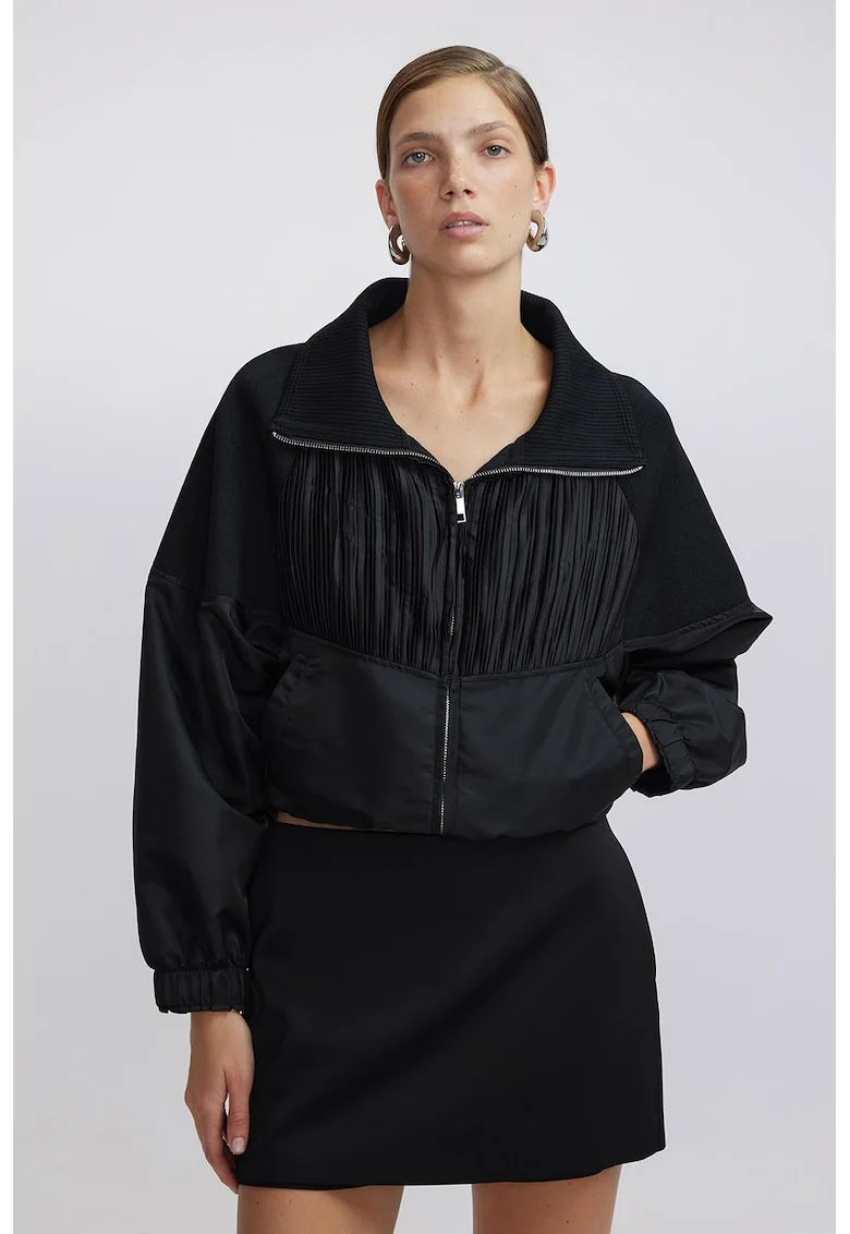 Jacheta crop cu buzunare laterale, Negru