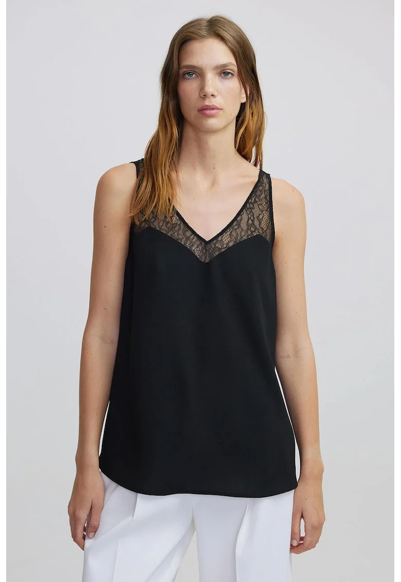 Top lejer cu garnituri de dantela, Negru