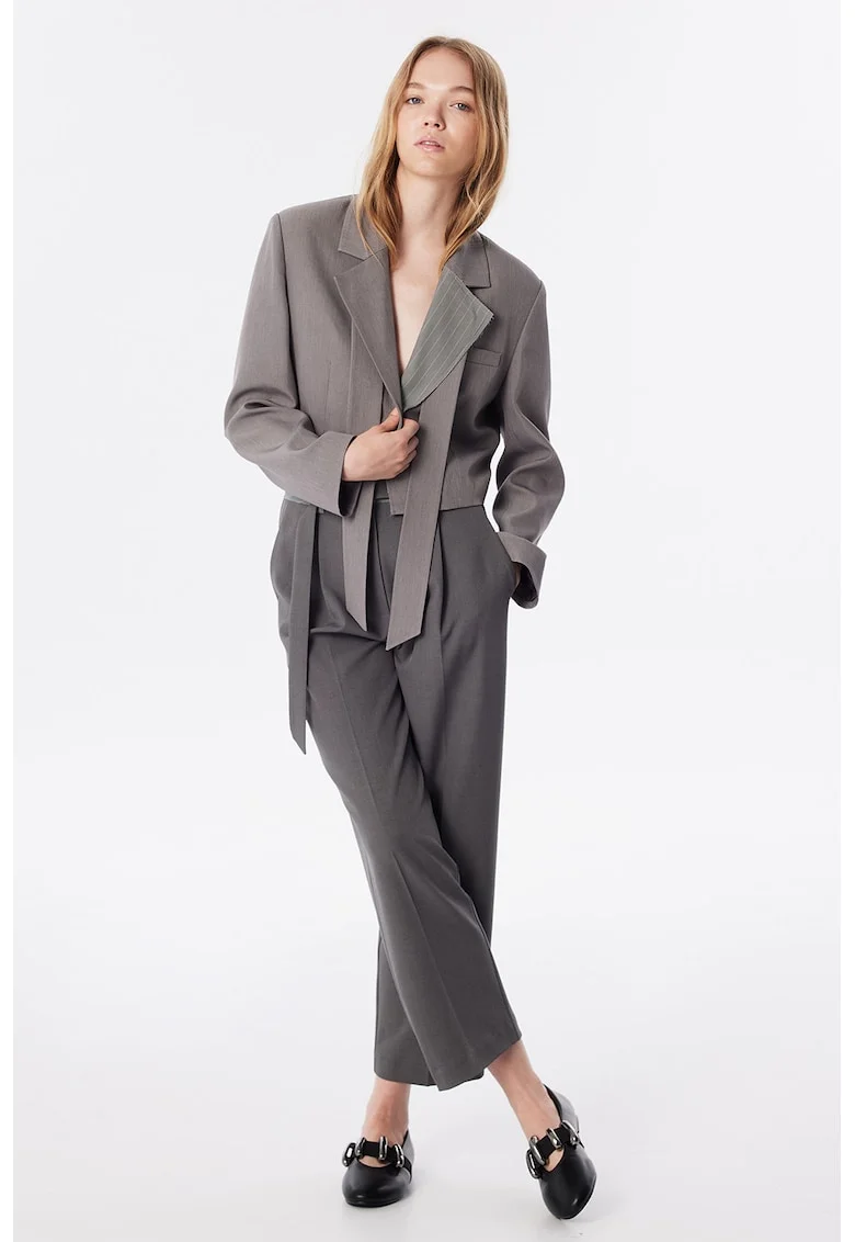 Jacheta crop lejera cu revere decupate, Gri deschis