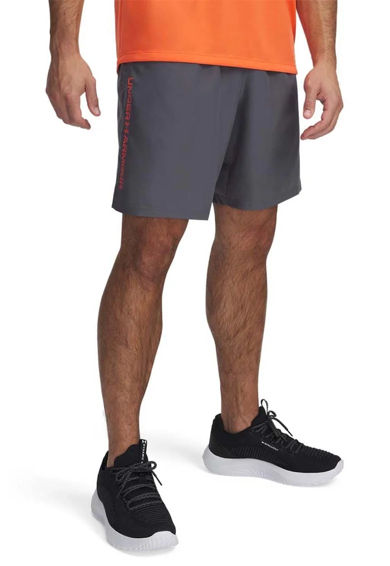 Pantaloni scurti cu detaliu cu logo discret pentru fitness UA Tech™ Wordmark, Portocaliu mandarina/Gri inchis