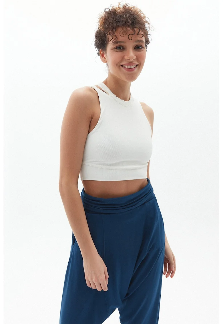 Top crop cu decupaje, Alb