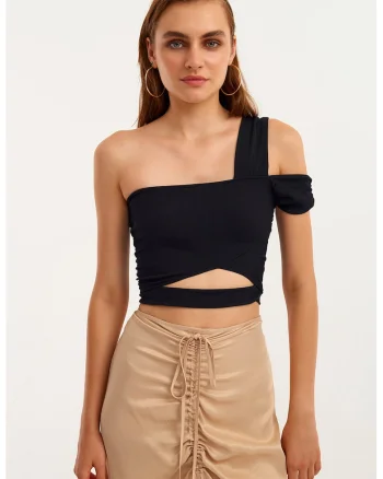 Top crop cu prindere cu snururi la terminatie, Negru