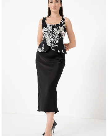 Top asimetric din amestec de in cu model, Alb fildes/Negru