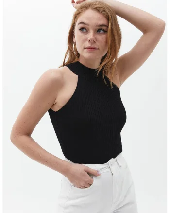 Top slim-fit, Negru