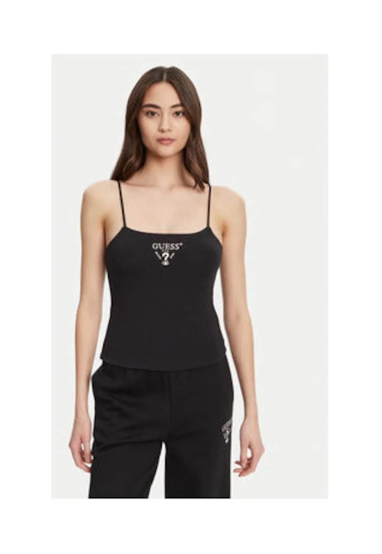 Top din material elastic cu logo brodat pe piept